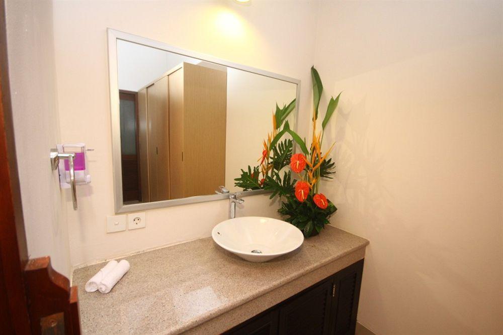 Kubal Villa Seminyak Exteriör bild